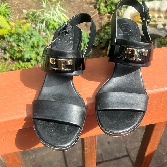 Tory Burch black sandels - Picture 1 of 6